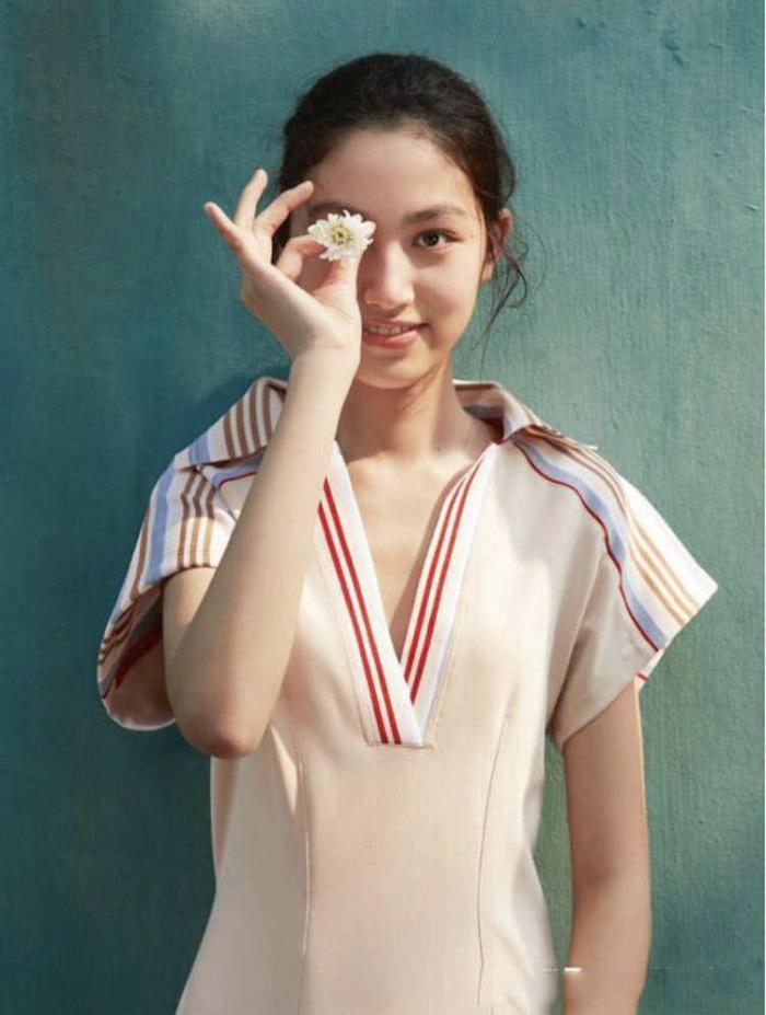 娱乐圈性感星二代粉墨登场，新生代女神到底花落谁家？