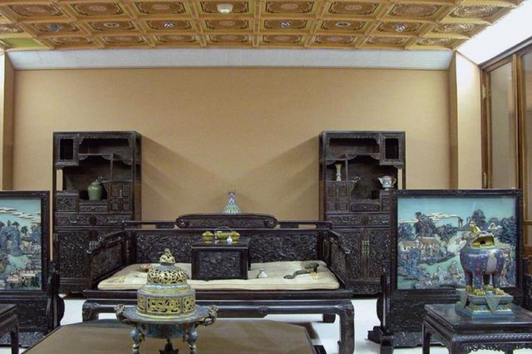 台北故宫的恭王府家具陈列展厅
