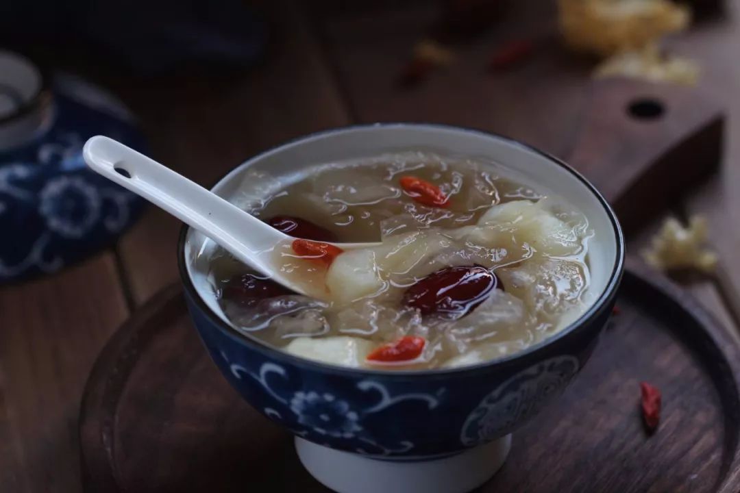 荸荠还可以这样吃!你把它当水果还是蔬菜?