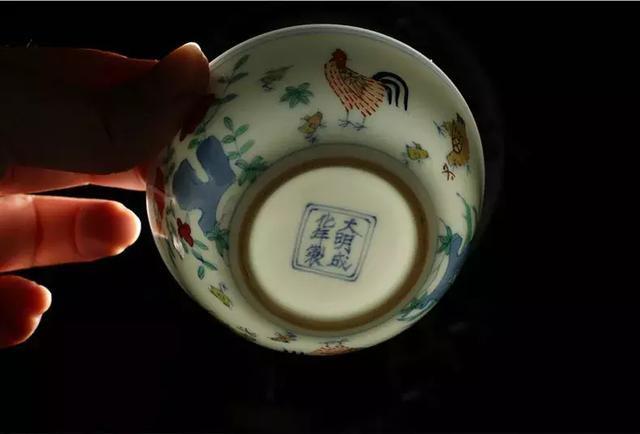 拍卖会拍出的最高价:十大瓷器翘首8.4亿,号称中国瓷器三绝之一