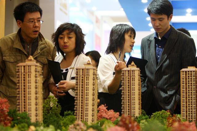 北京拍出新地王：楼面价6.6万贵过周边房价，未来开售恐10万一平