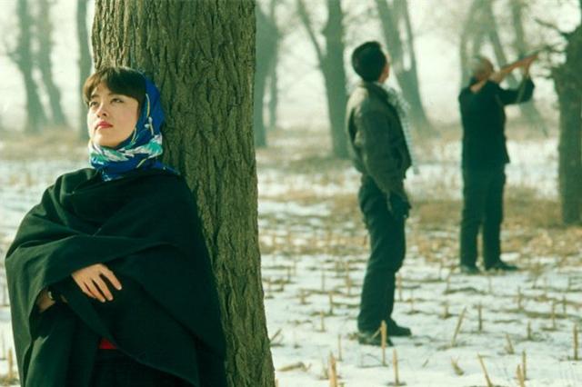 王小帅处女作《冬春的日子》奠定日后电影风格，包括《地久天长》