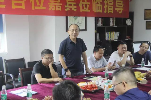 深圳市岳阳县商会走进广州云星,商会顾问潘锦为云星提出六大建议