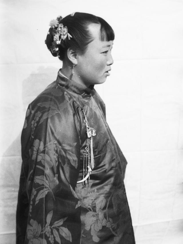 三十年代青海化隆,巴燕镇的女人们__凤凰网