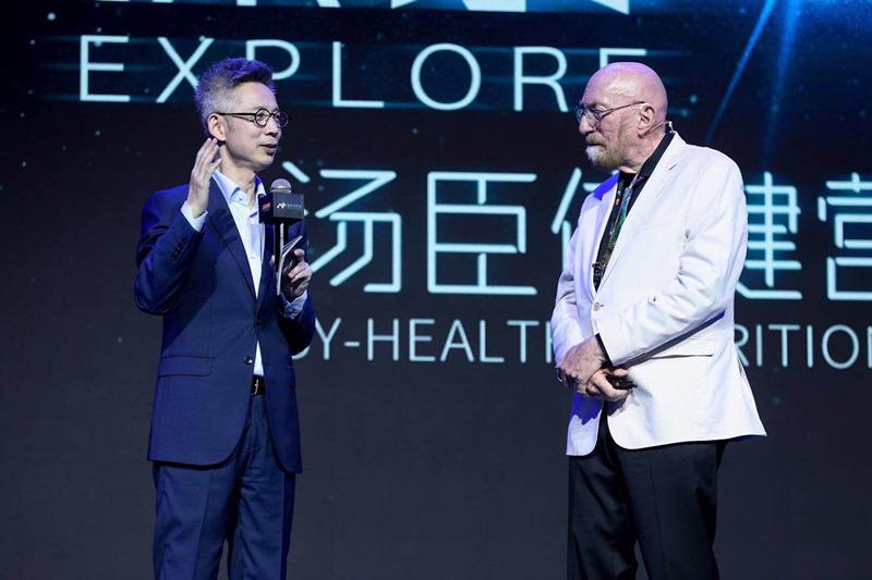 最强大脑VS星际穿越，“脑洞”对话震慑汤臣倍健养分探究馆