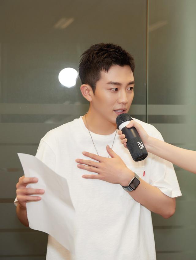 贺鹏《陈情令》增肥20斤 只为演活“油腻”少年温晁