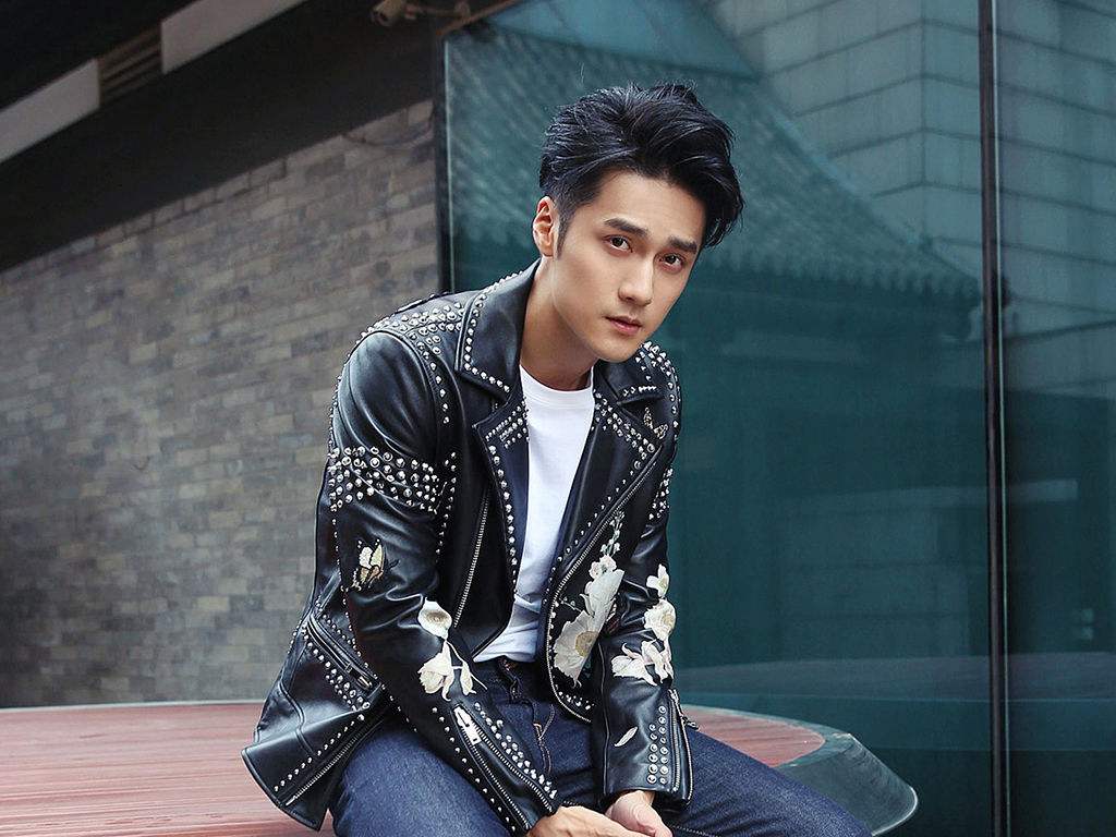 好友曝光聊天记录，蒋劲夫一个字回应新恋情