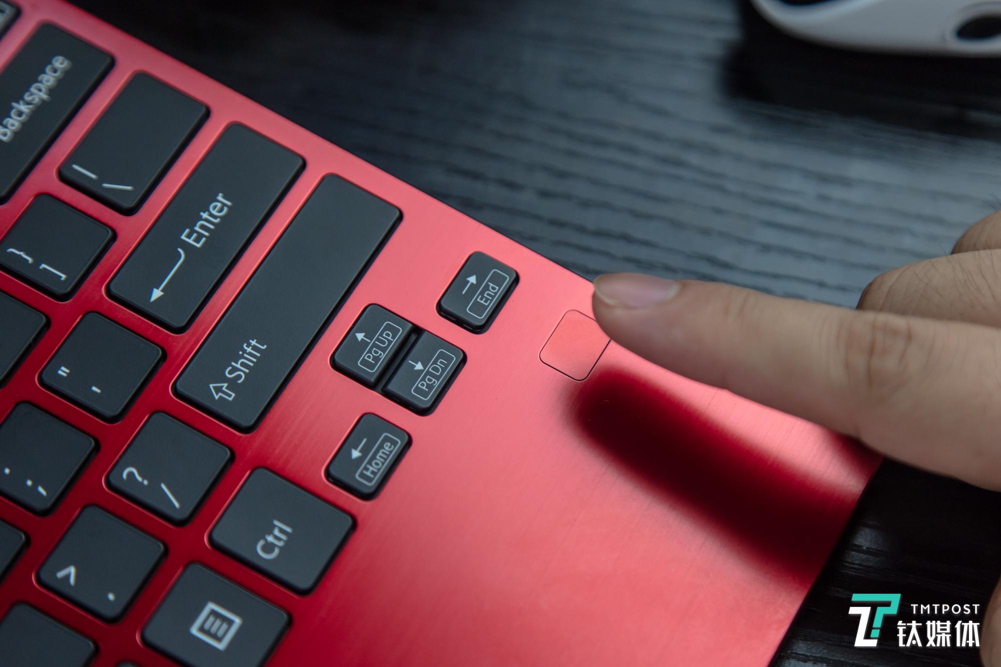 不为轻薄小巧妥协的生产主力，VAIO SX12耀世红限量版评测 | 钛极客