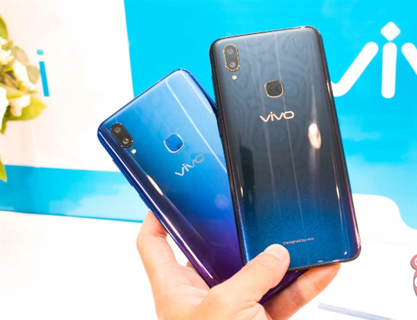 vivo V11/V11i发布：2200元起 11月16日开卖