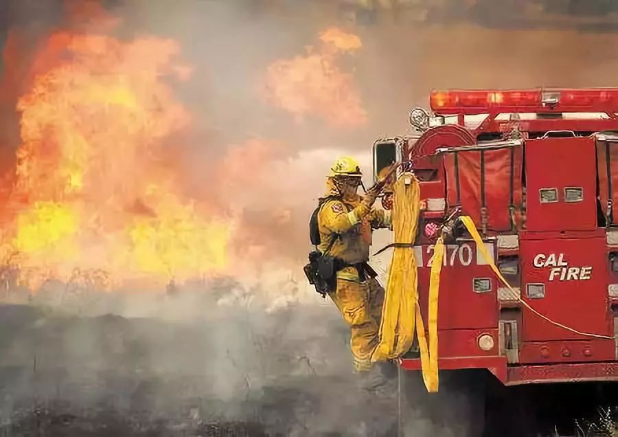 美加州大火70余死千余失踪背后：森林防火全靠自觉