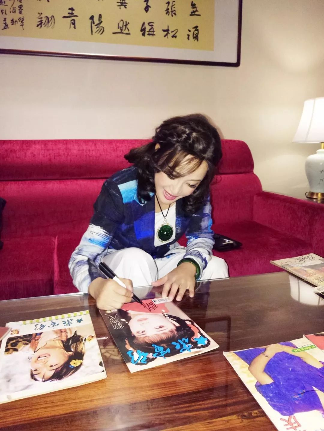 学术||为什么刘晓庆这么热衷于戴帝王绿护心镜?