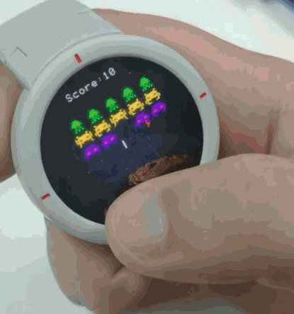 华米自曝可用智能手表玩游戏 网友：这个可以有