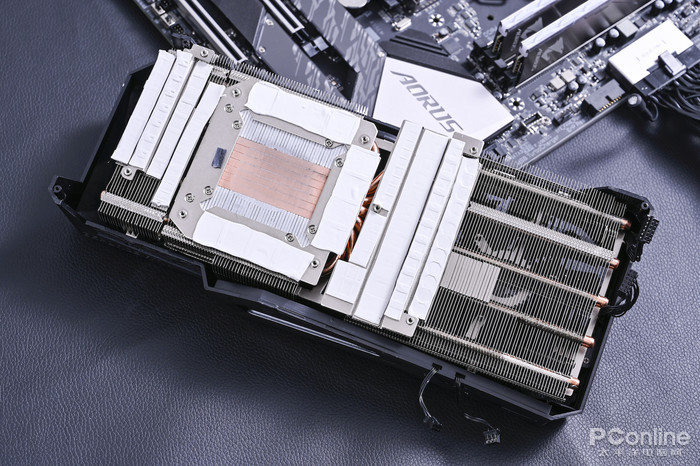 技嘉AORUS GeForce RTX 2080 Ti XTREME评测：极致旗舰