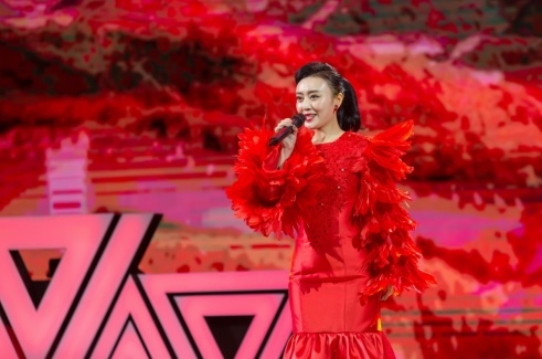 钟亚华受邀北京电视台原创音乐栏目《新歌来啦》特别节目