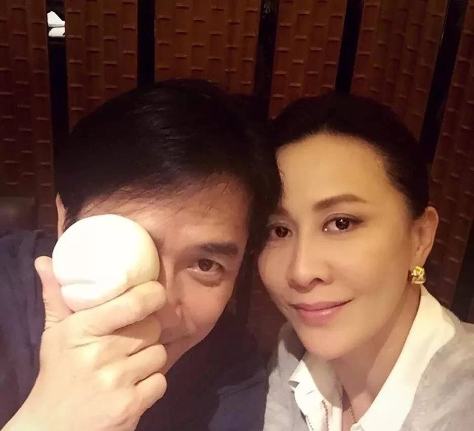 刘嘉玲珍藏梁朝伟道歉信 30 年后曝光:这 6 个字，秒杀一切爱情保鲜秘笈