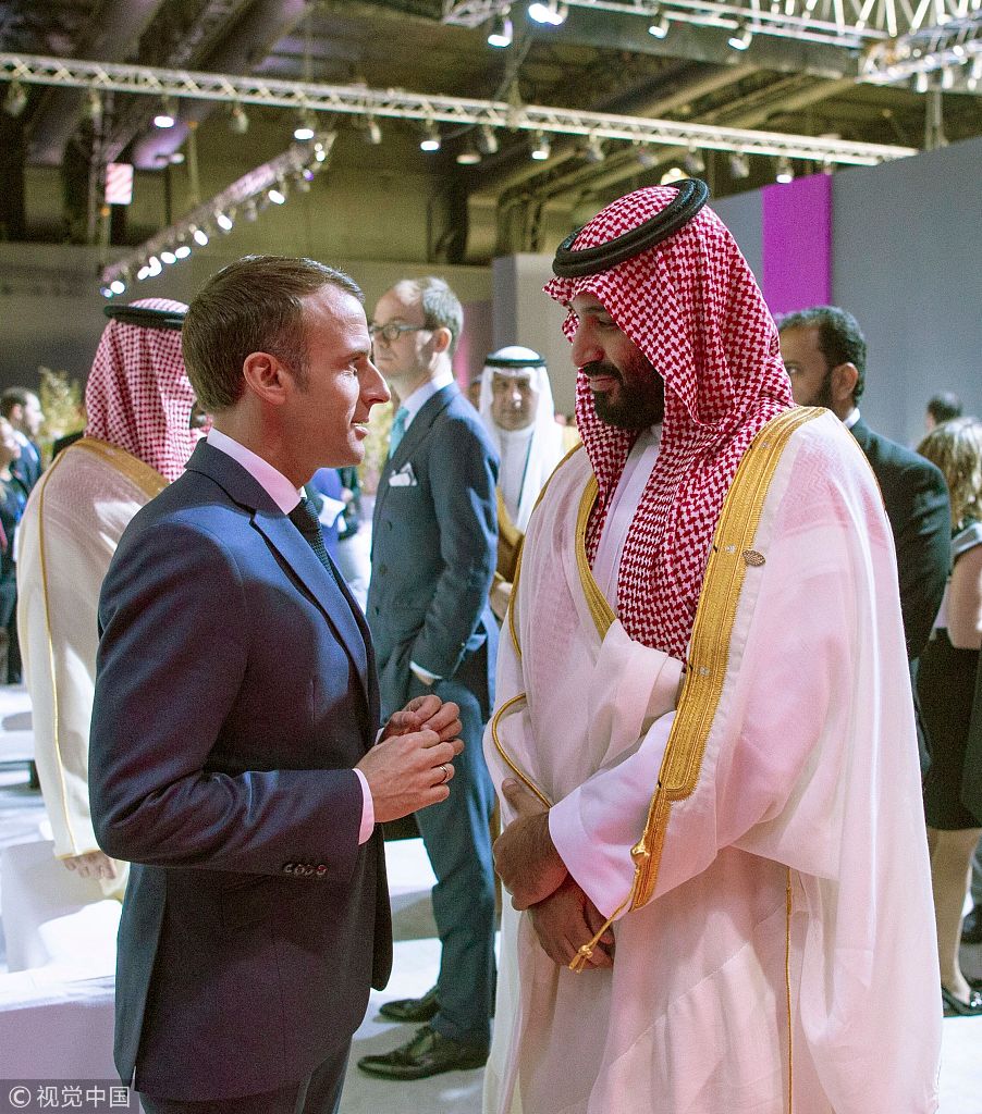 马克龙与沙特王储私下对话被场边摄像机录音