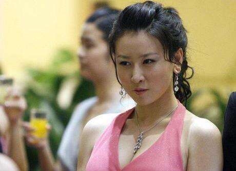 毛俊杰被证实是说谎，深圳海关公开现场视频，喊话谁给你的优越感