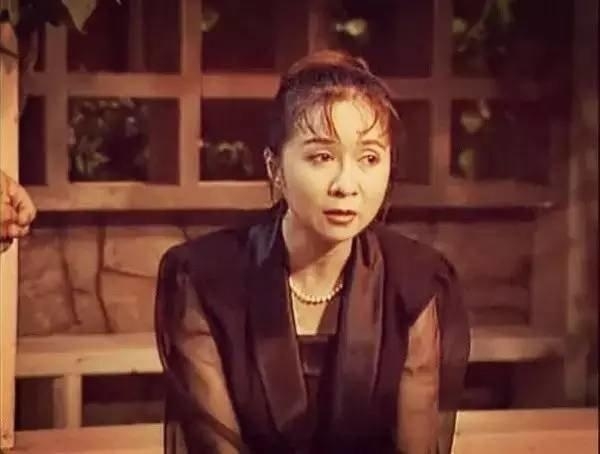 蔡明成鉴定女星整容新标准，舒畅杨紫都没逃脱，本尊回应显高情商