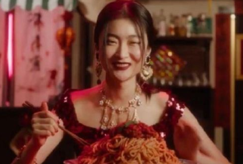 这部“纯黄”的美国片，我为什么不喜欢