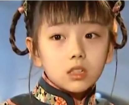 《还珠格格》里超可爱的小鸽子扮演者居然出家了，原因也太…