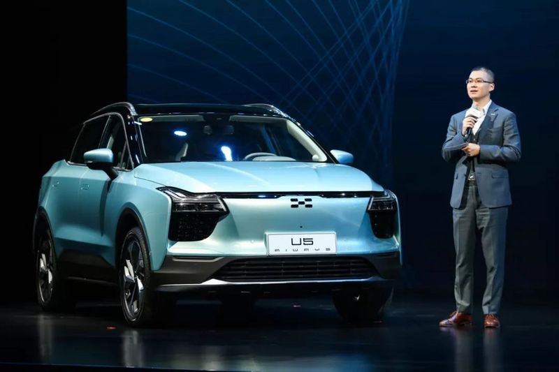 爱驰汽车发布首款量产SUV，要打造最长续航纯电动车型