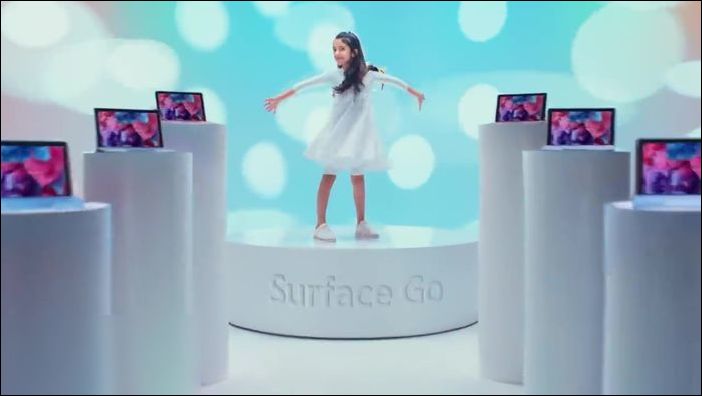 微软假日广告：iPad 只是玩具，Surface 才是真电脑