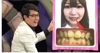 父亲21年与儿子坚持嘴对嘴亲，这么奇葩的事都有？