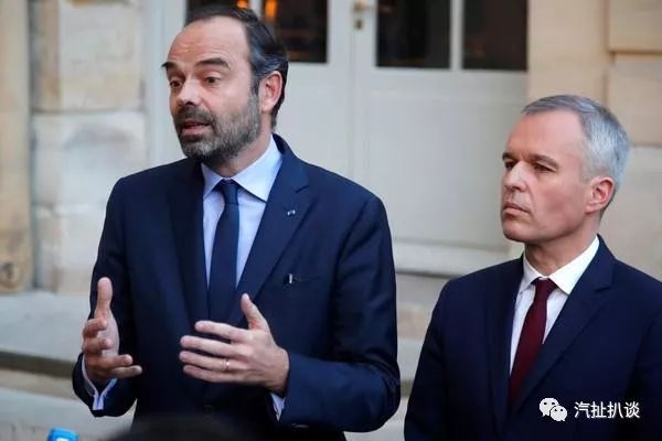 法国宣布暂缓加税！转型新能源我们是不是太着急了点？