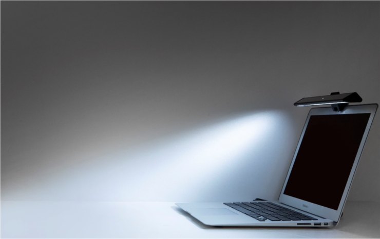 为何多人喜欢屏幕挂灯？这次笔记本挂灯ScreenBar Lite“破案”了