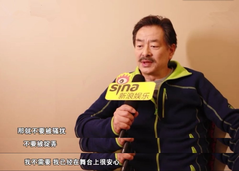 曾主演《英雄无悔》的濮存昕久不露面,自嘲:“我演的东西没人看”