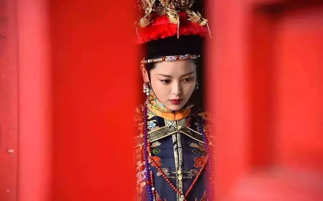 神颜崔雪莉胖成妇女,但辛芷蕾为什么越胖越好看?