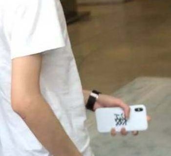 让粉丝“滚”？他也开始放飞自我了，竟敢公开回答“滚床单”