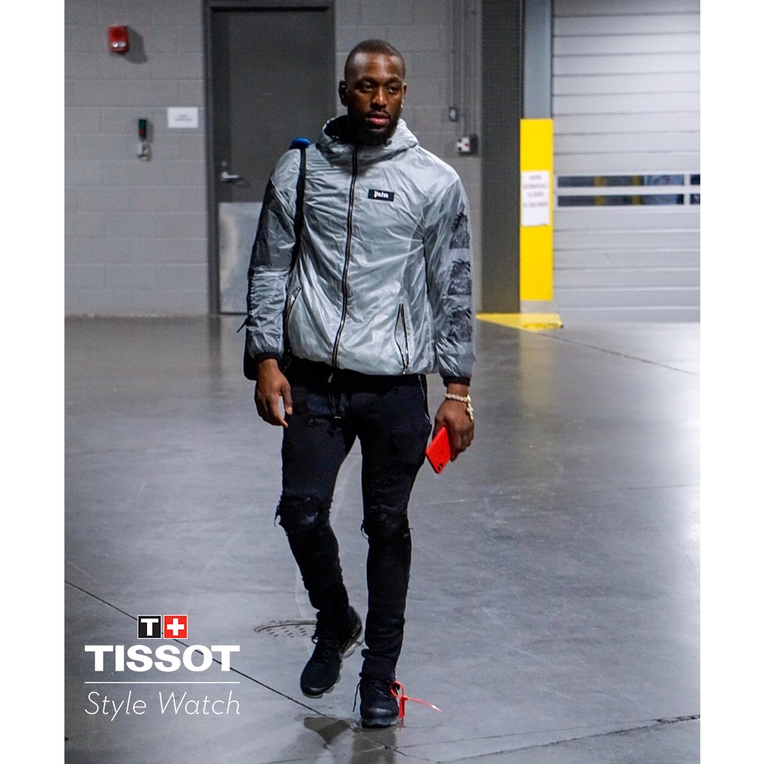 黄蜂主场迎战活塞直播开启双方激战一触即发全程追踪