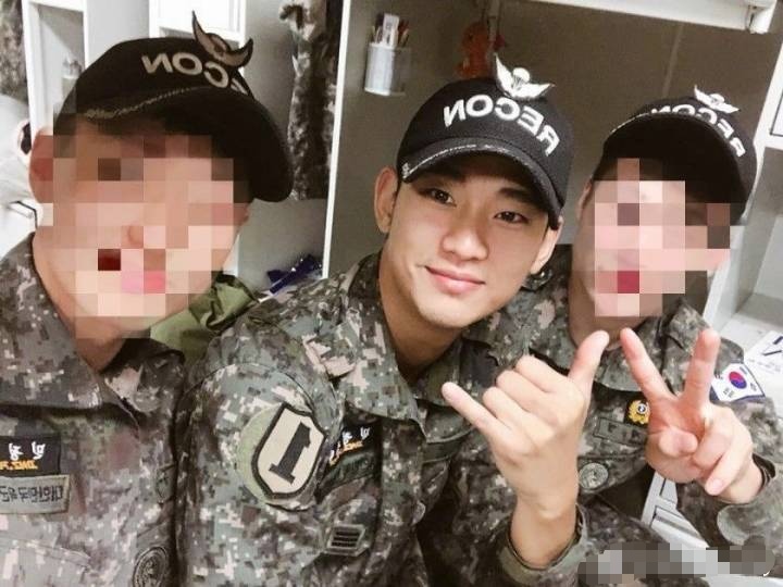 金秀贤入伍近况公开，网友：韩剧不能没有他！