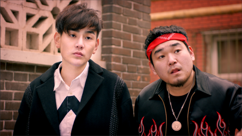 《神秘使者：魔画疑云》爱奇艺热映，张森导演处女作获广泛好评