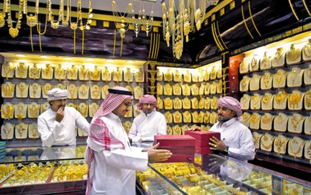 只要在INS上发想整形就有土豪排队送钱，但是仅局限于这个部位！