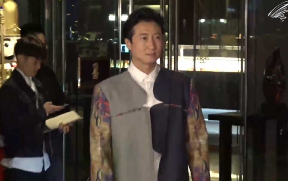 阿娇婚礼半个娱乐圈都来了!吴千语性感抢镜,张智霖夫妇最靓!