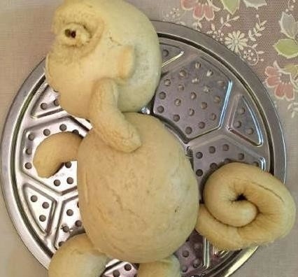 搞笑gif:孩子,晚上等着跪搓衣板吧!