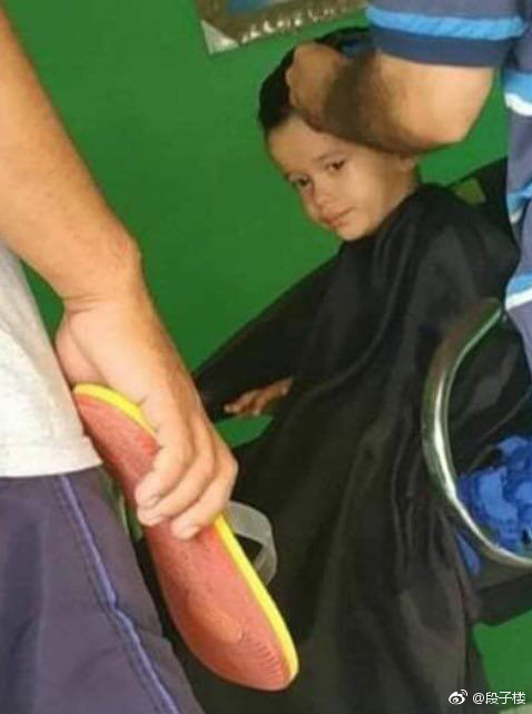 每日神段子丨去漫展看看就知道有多少蜘蛛侠了，年底冲业绩吗？