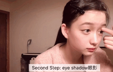 一夜爆红、屠版多个论坛的00后爆吹是新一代盛世美颜，但未修图…