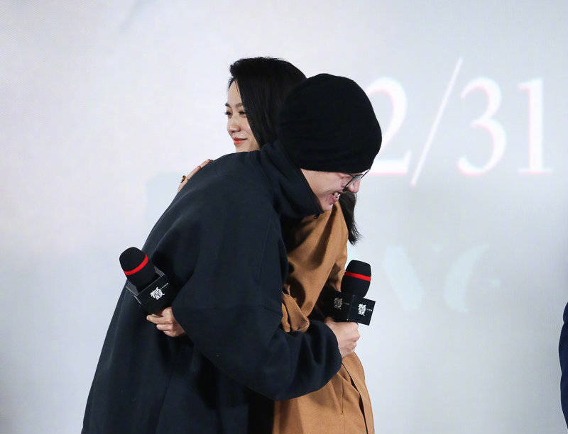 刘昊然去见梦中女神汤唯，被网友点名：“真的怂”