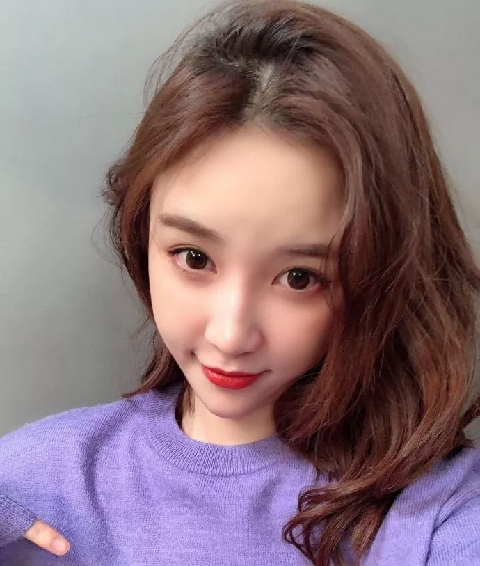 不仅小S自曝打针！王思聪前女友被指脸崩认不出！！！