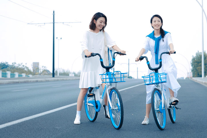 8点1氪 | 人民日报评论权健别拿生命开玩笑;锤