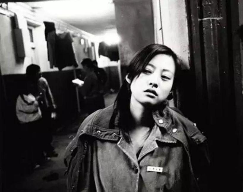 隐婚2年无人知?！拍婚纱照准备公布，却突然离了