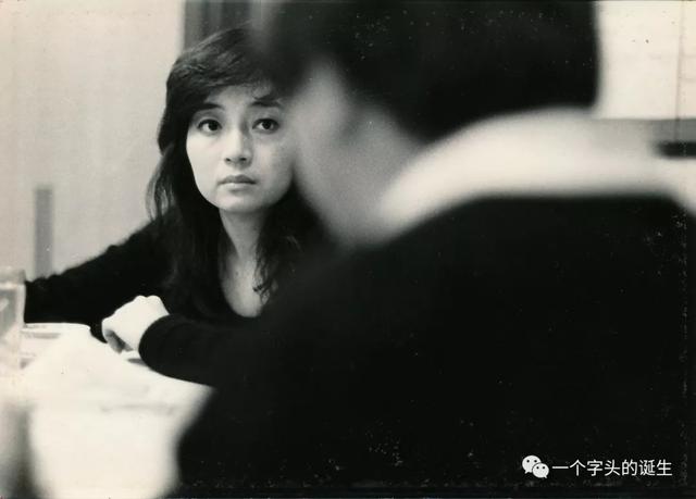 罕见照片曝光，80年代黑白镜头下的香港电影人风貌