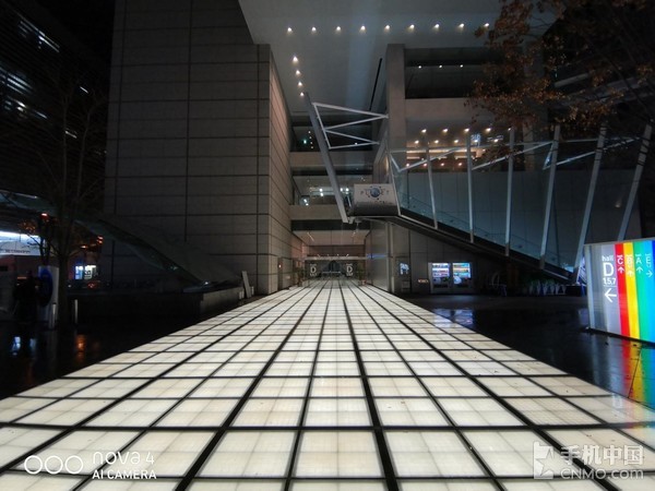 当华为nova4遇见东京：古今交融唯有广角相配