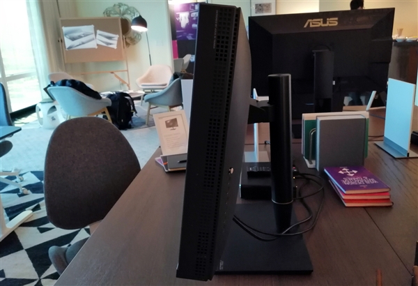 华硕展示ProArt PA32UCX：要啥有啥的旗舰专业显示器