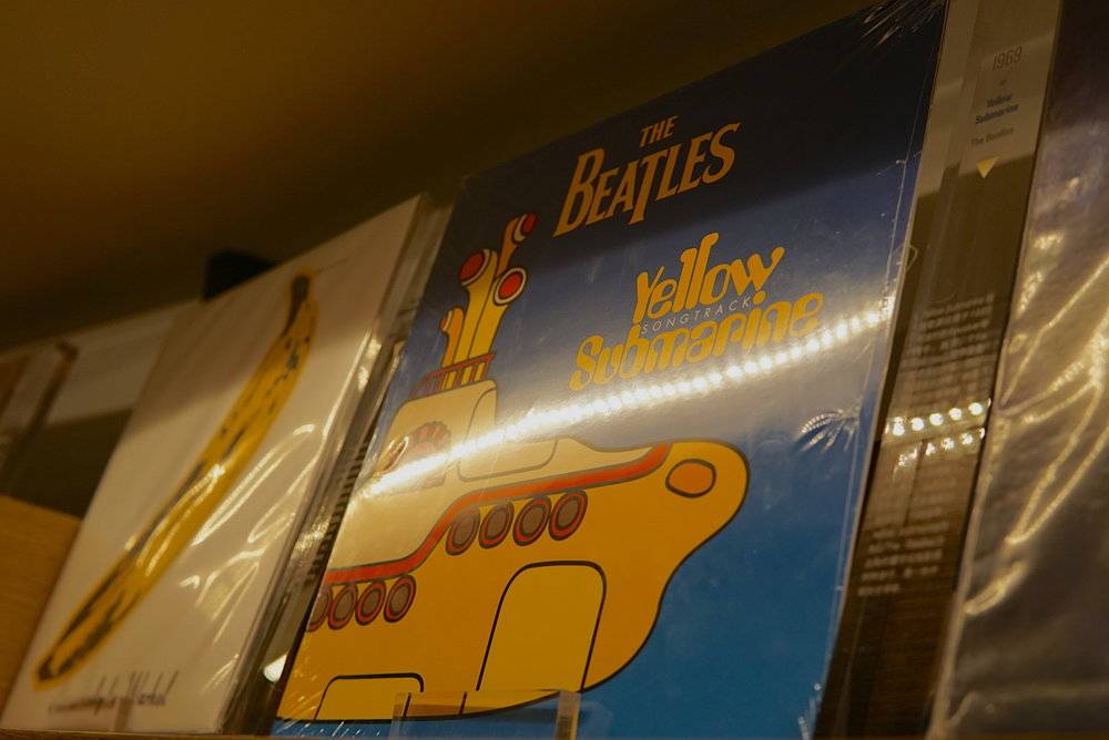 我登上高晓松的岛屿，被60公斤黑胶唱片迷住了