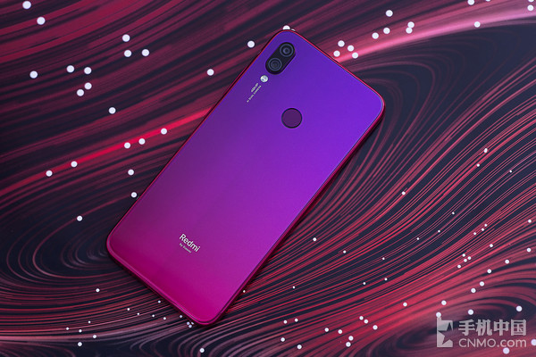 雷军：红米Note 7正反两面都是康宁第5代大猩猩玻璃