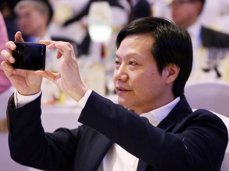 【虎嗅早报】联发科否认与小米终止合作；苹果正计划缩减招聘